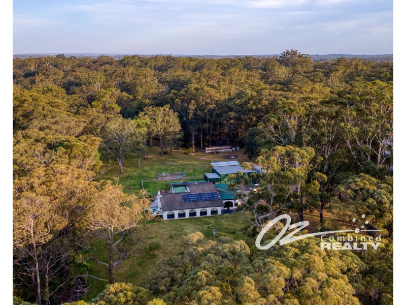 7 Knoll Parade, Woollamia NSW 2540