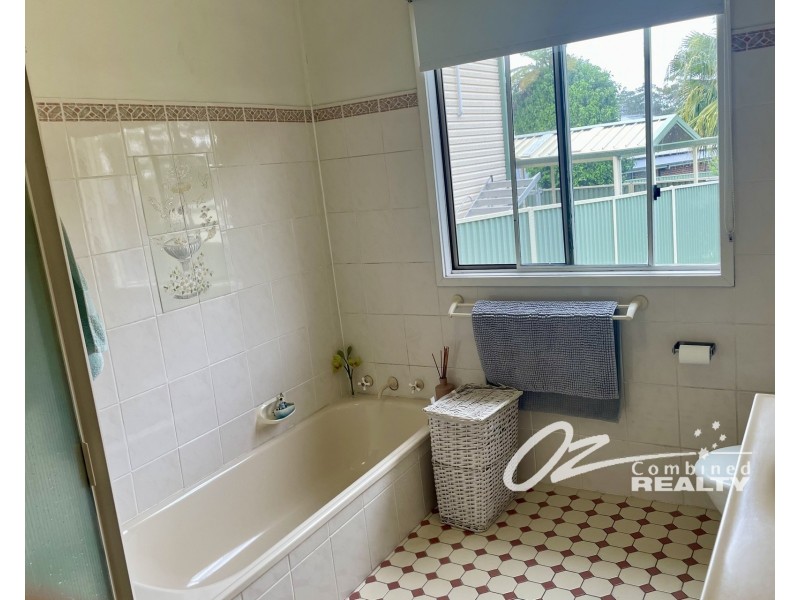 14 Owen Street, Huskisson NSW 2540