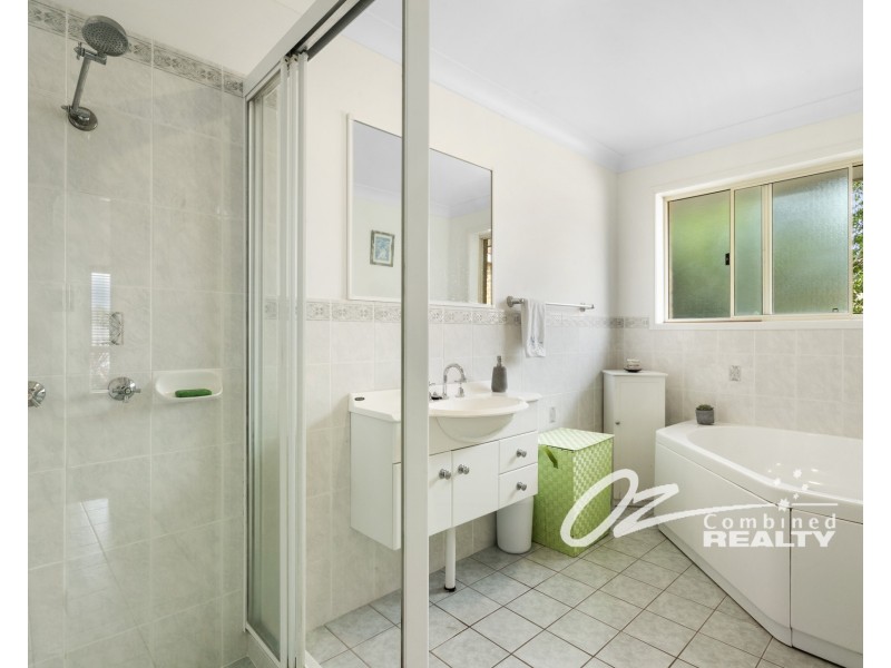 10 Kirkham Way, Sanctuary Point NSW 2540