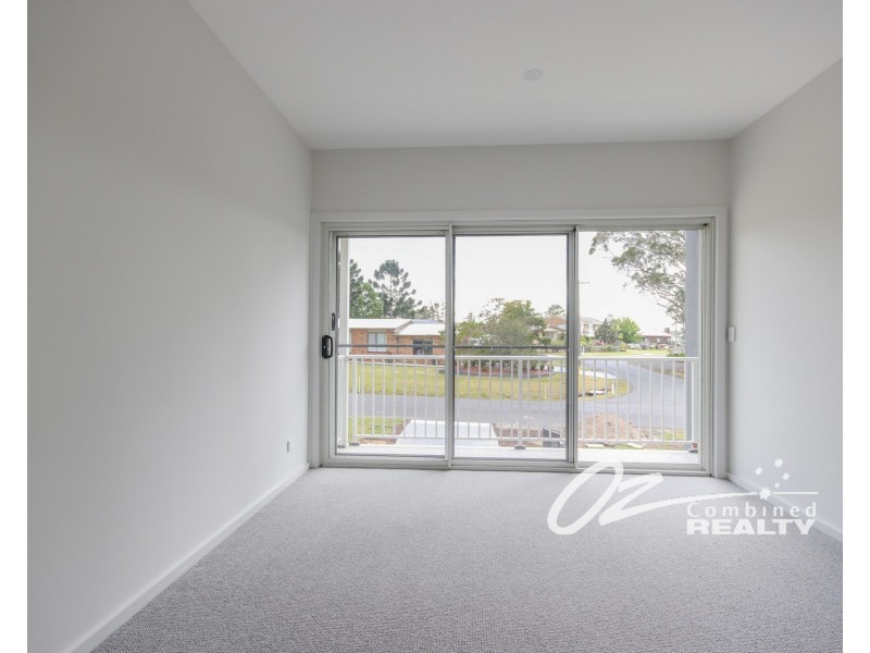 49 Waratah Crescent, Sanctuary Point NSW 2540
