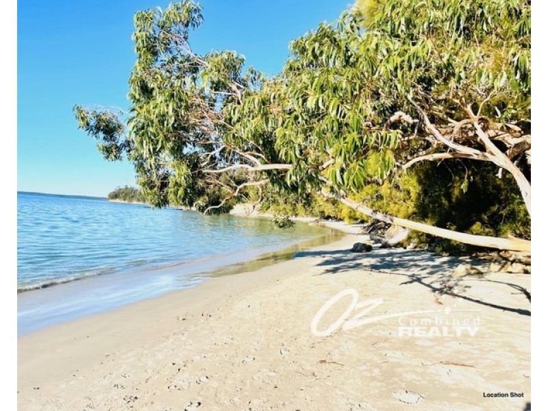 18 Nowra Street, Huskisson NSW 2540