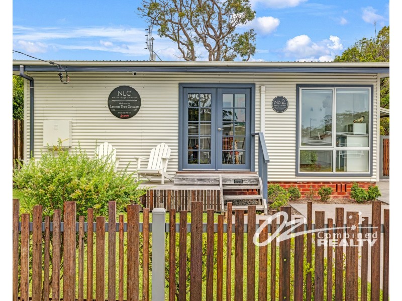 2 Berry Street, Huskisson NSW 2540