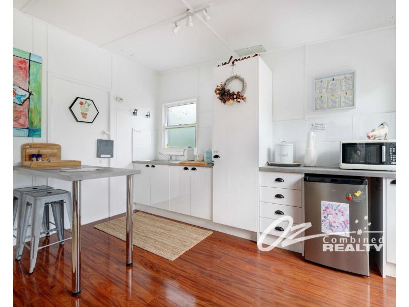 2 Berry Street, Huskisson NSW 2540