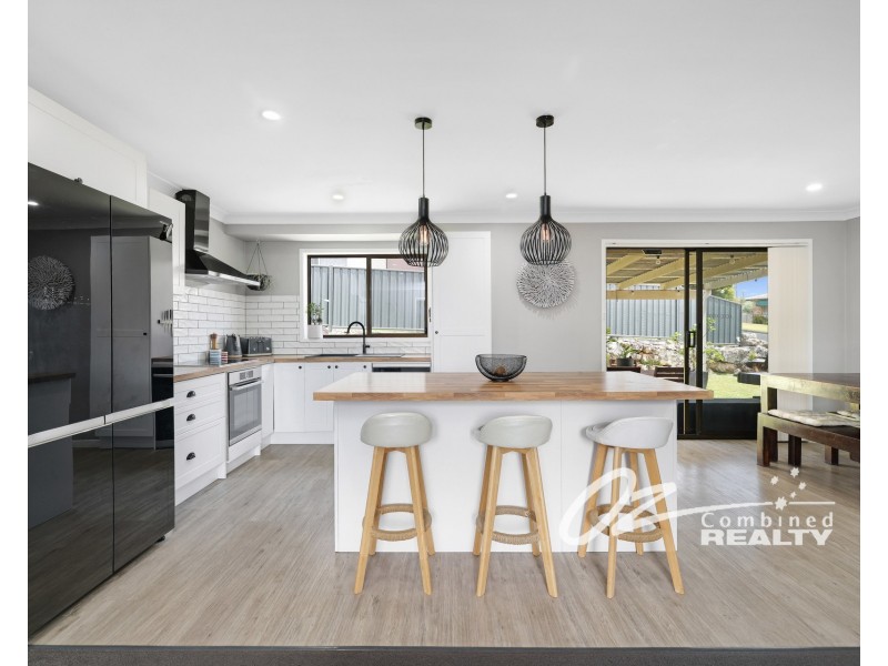 8 Diadem Avenue, Vincentia NSW 2540