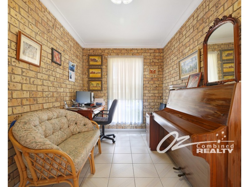 4 Whitshed Place, Vincentia NSW 2540