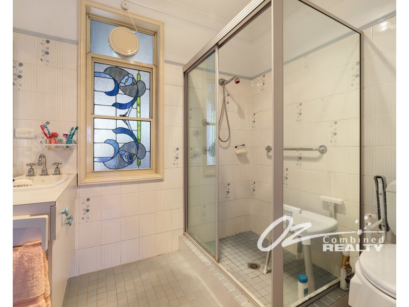 4 Whitshed Place, Vincentia NSW 2540