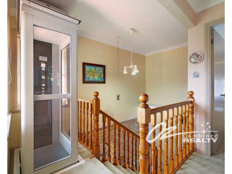 4 Whitshed Place, Vincentia NSW 2540