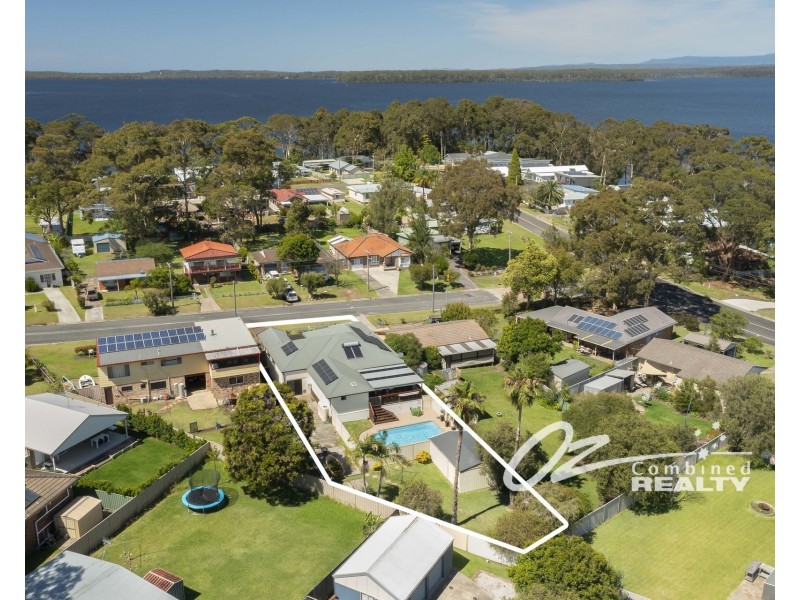 6 Macleans Point Road, Sanctuary Point NSW 2540