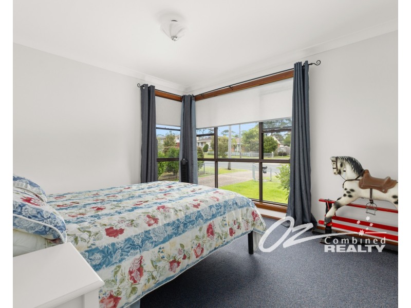6 Macleans Point Road, Sanctuary Point NSW 2540