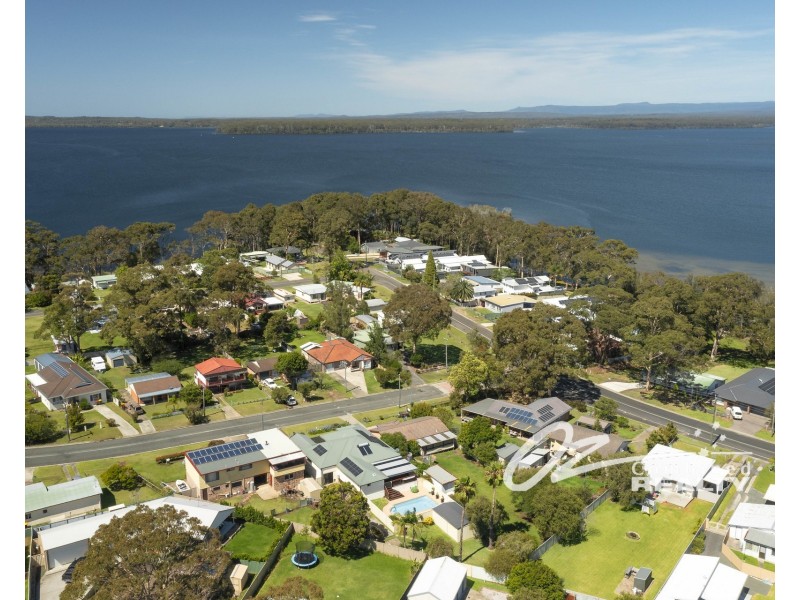 6 Macleans Point Road, Sanctuary Point NSW 2540