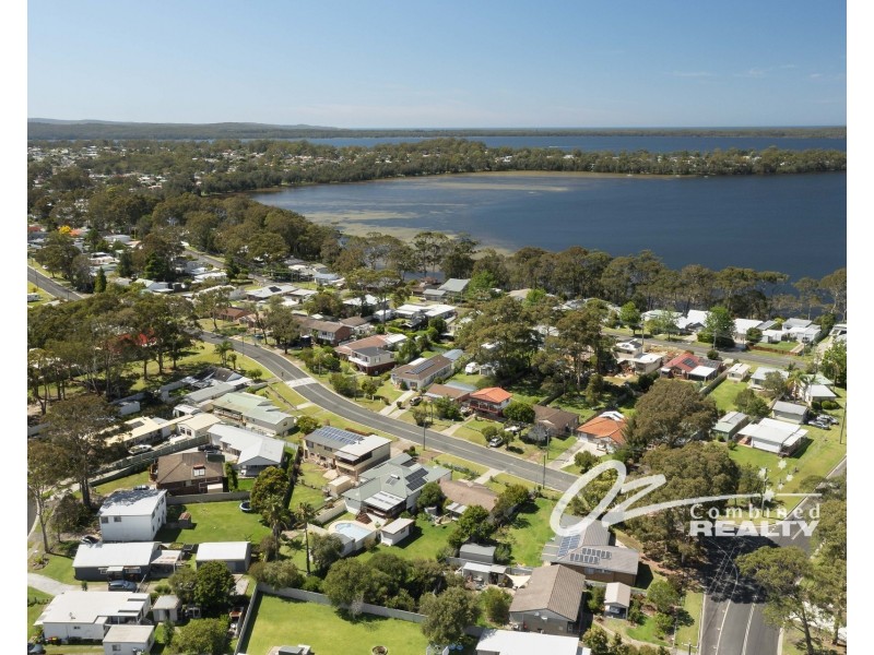6 Macleans Point Road, Sanctuary Point NSW 2540