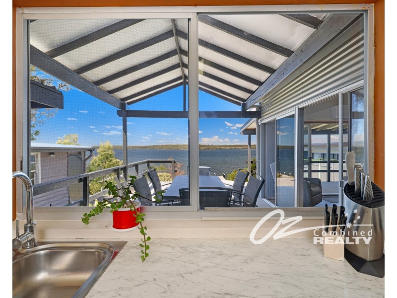 98 Basin View Parade, Basin View NSW 2540