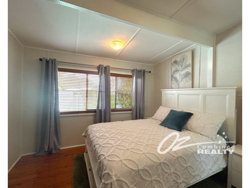 207 Macleans Point Road, Sanctuary Point NSW 2540