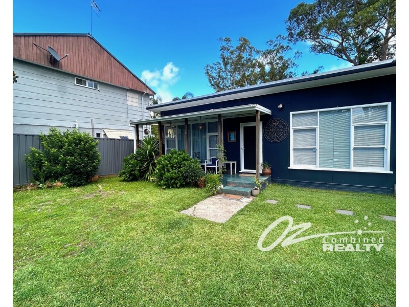 207 Macleans Point Road, Sanctuary Point NSW 2540