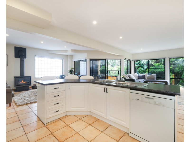 11 Louisa Grove, Vincentia NSW 2540