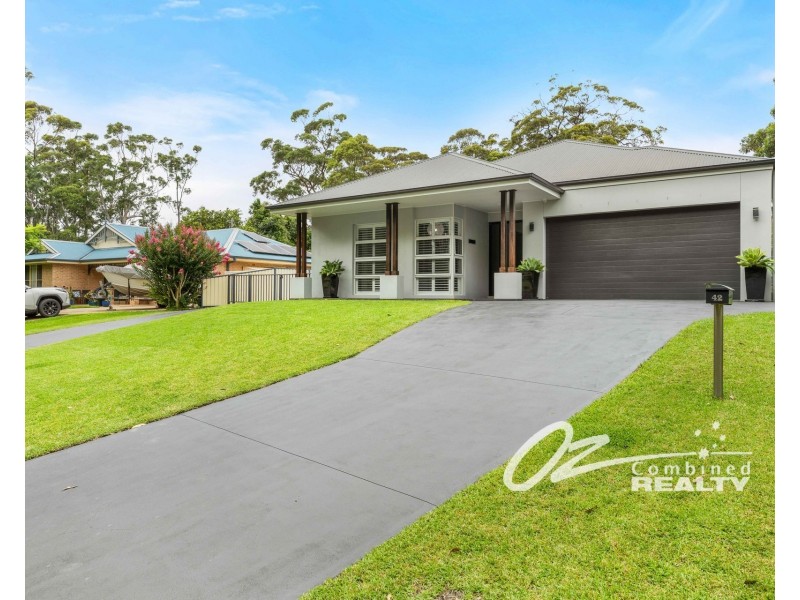 42 First Avenue, Erowal Bay NSW 2540