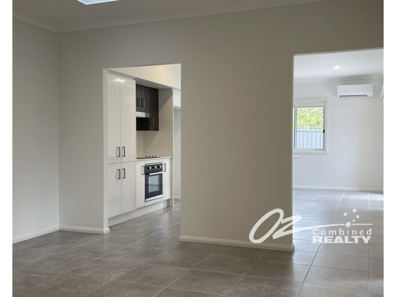 A/6 Lancing Avenue, Sussex Inlet NSW 2540