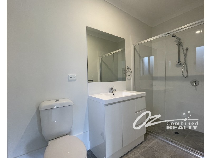 A/6 Lancing Avenue, Sussex Inlet NSW 2540