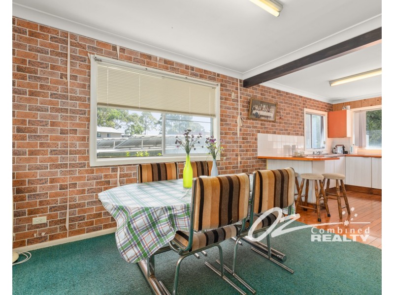 126 Macleans Point Road, Sanctuary Point NSW 2540