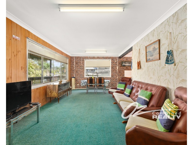126 Macleans Point Road, Sanctuary Point NSW 2540