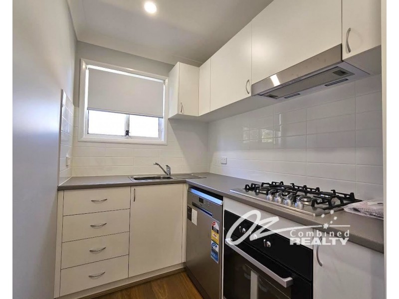 A/22 Kingfisher Avenue, Sanctuary Point NSW 2540