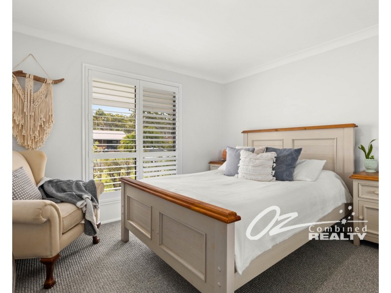 4 Decora Avenue, Sanctuary Point NSW 2540