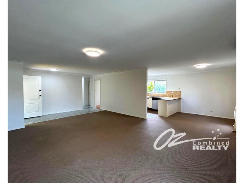 4 June Avenue, Basin View NSW 2540