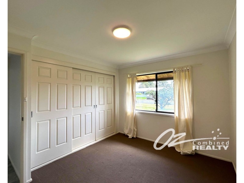 4 June Avenue, Basin View NSW 2540