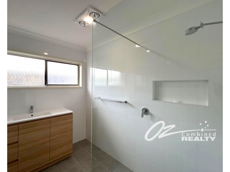4 June Avenue, Basin View NSW 2540