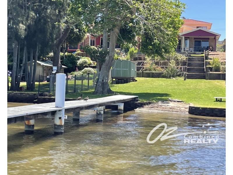 32 Basin View Parade, Basin View NSW 2540