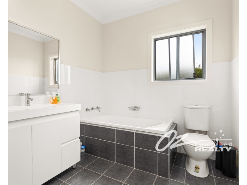 128 Cammaray Drive, Sanctuary Point NSW 2540