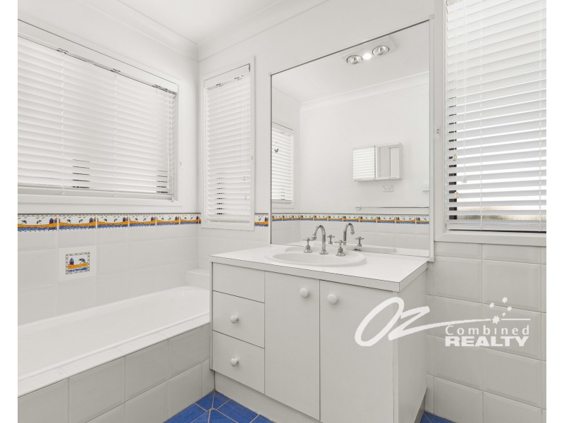 60 Walmer Avenue, Sanctuary Point NSW 2540