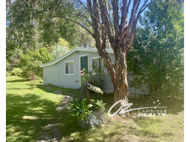 7 Fitzpatrick Street, Old Erowal Bay NSW 2540