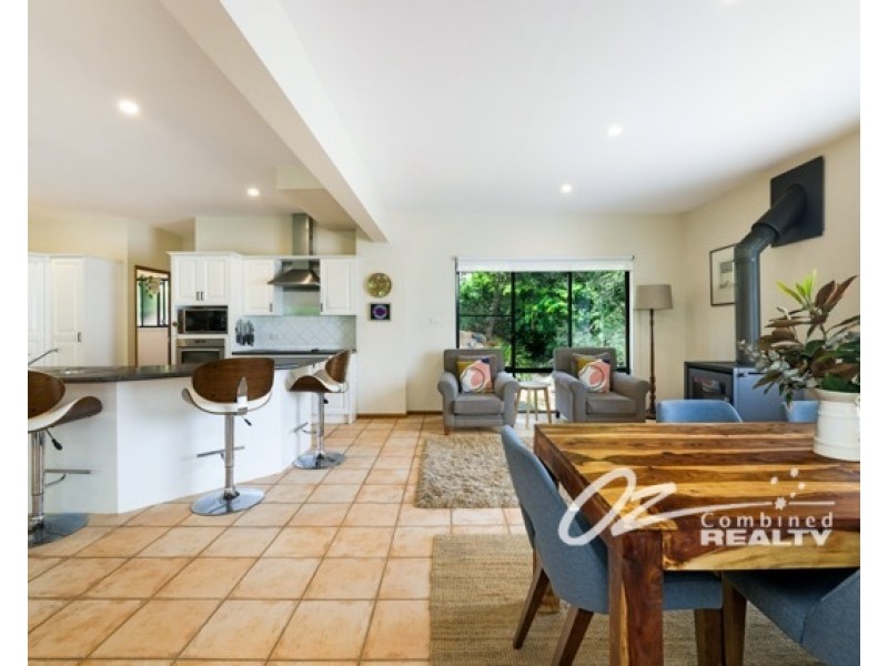 11 Louisa Grove, Vincentia NSW 2540