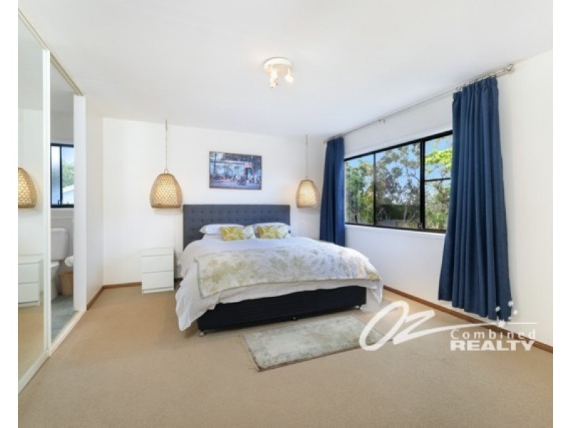 11 Louisa Grove, Vincentia NSW 2540