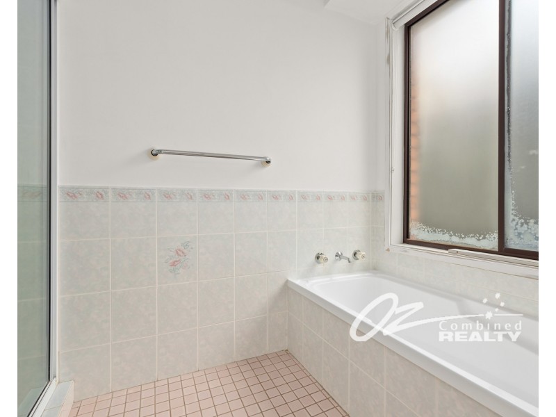 8 Kean Avenue, Sanctuary Point NSW 2540