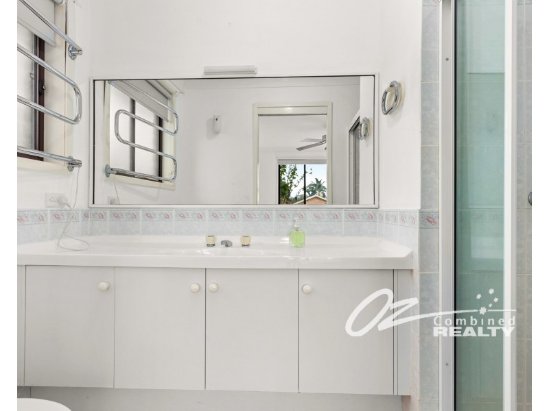 8 Kean Avenue, Sanctuary Point NSW 2540