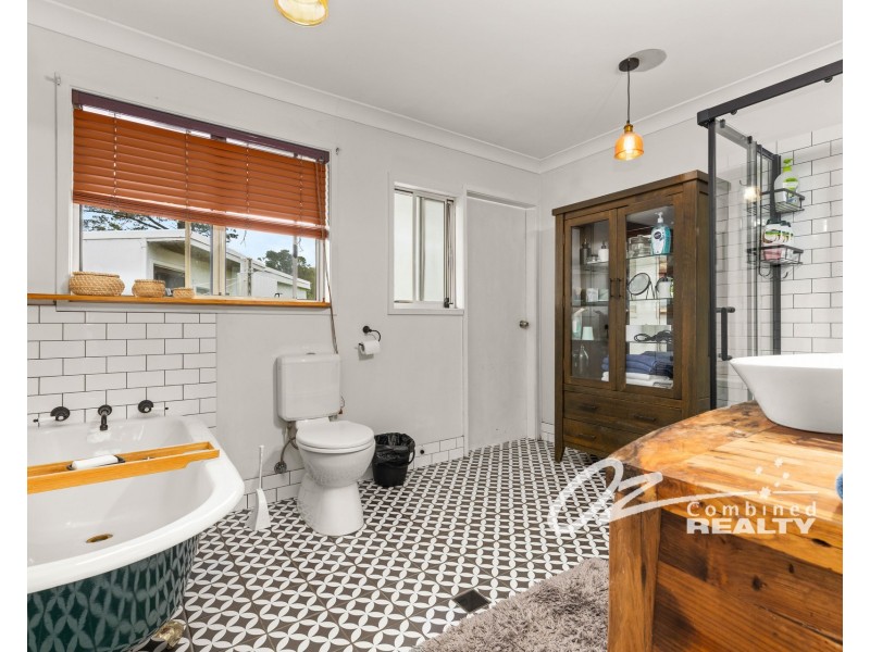 15 Waratah Crescent, Sanctuary Point NSW 2540