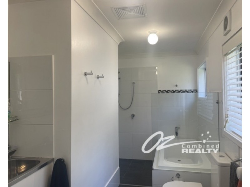 20 Coulon Street, Woollamia NSW 2540