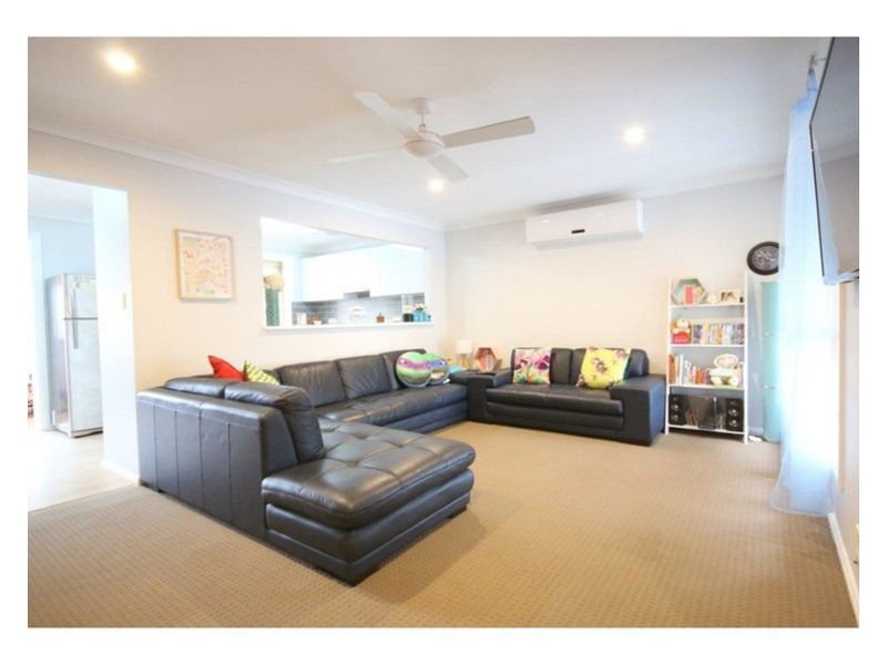 6 Cessna Avenue, Sanctuary Point NSW 2540