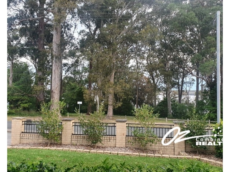 19 Basin View Parade, Basin View NSW 2540