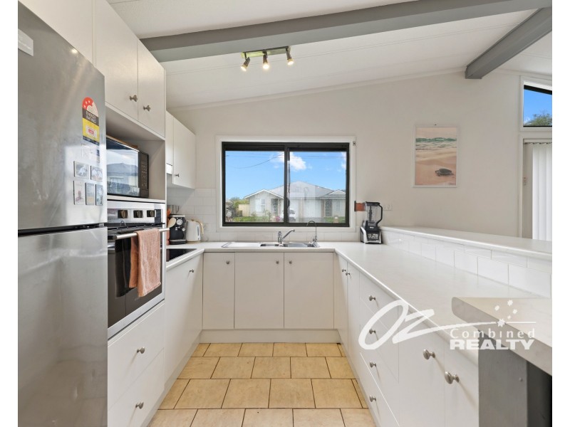 4 Prowse Close, Vincentia NSW 2540