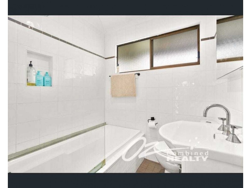 320 The Park Drive, Sanctuary Point NSW 2540