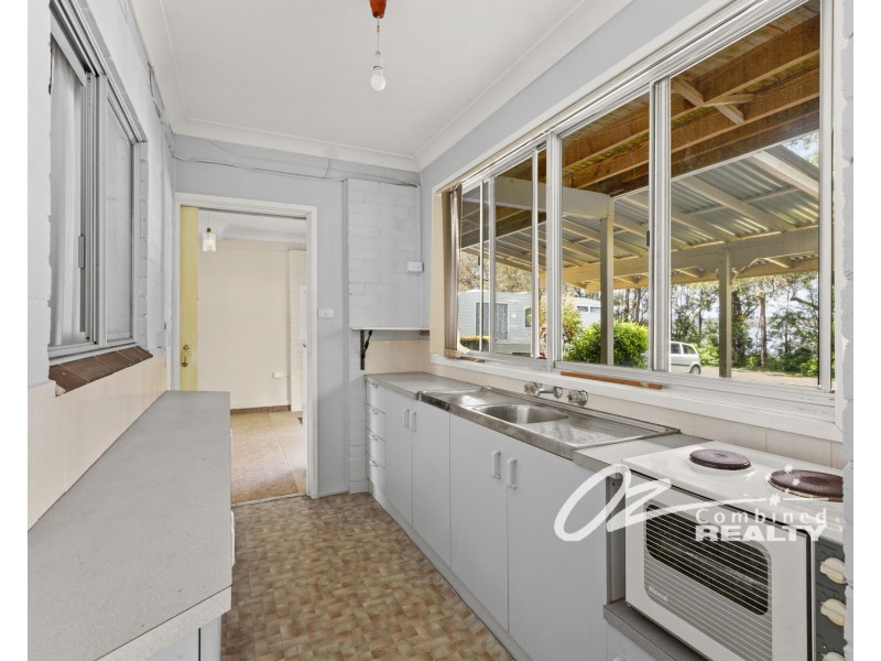 147 Basin View Parade, Basin View NSW 2540