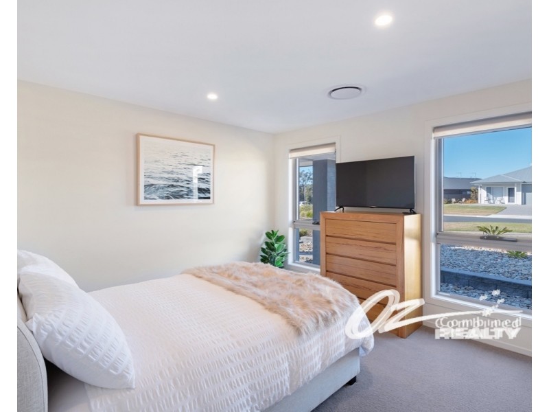 43 Bayswood Avenue, Vincentia NSW 2540