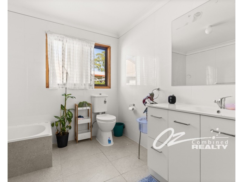 35 Cessna Avenue, Sanctuary Point NSW 2540