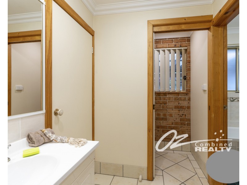 2/11 Leumeah Street, Sanctuary Point NSW 2540