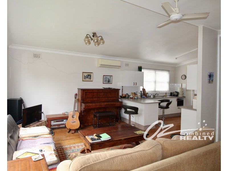 98 MacGibbon Parade, Old Erowal Bay NSW 2540