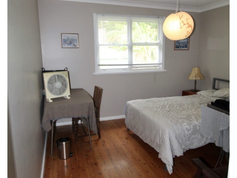 98 MacGibbon Parade, Old Erowal Bay NSW 2540