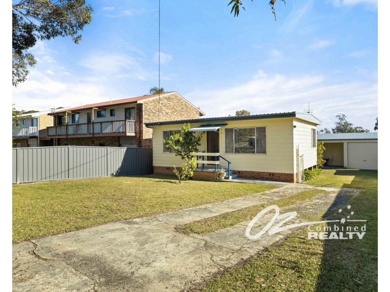 133 Macleans Point Road, Sanctuary Point NSW 2540
